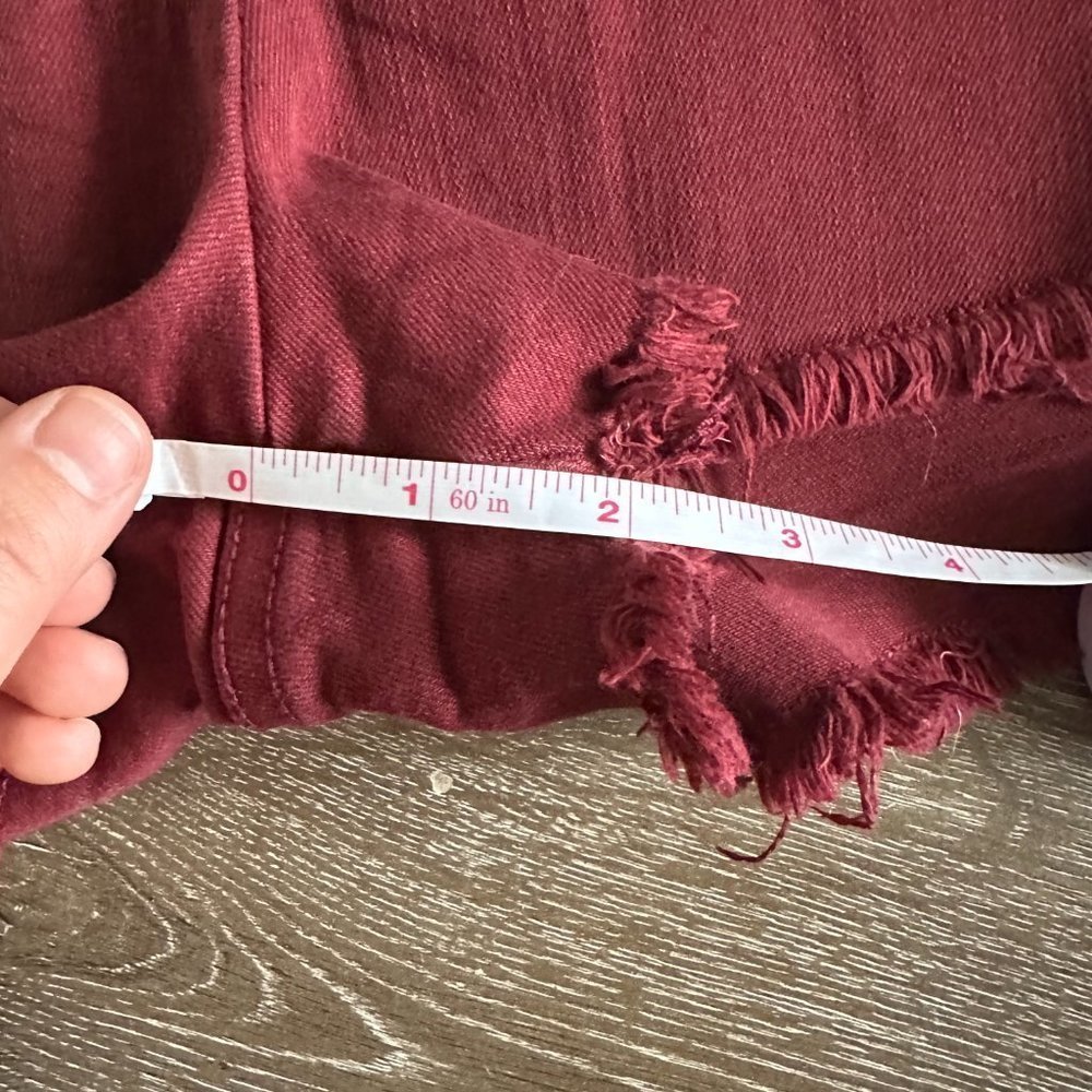 Women's Billabong Red Light Hearted Denim Shorts Size 28 - Picture 5 of 5